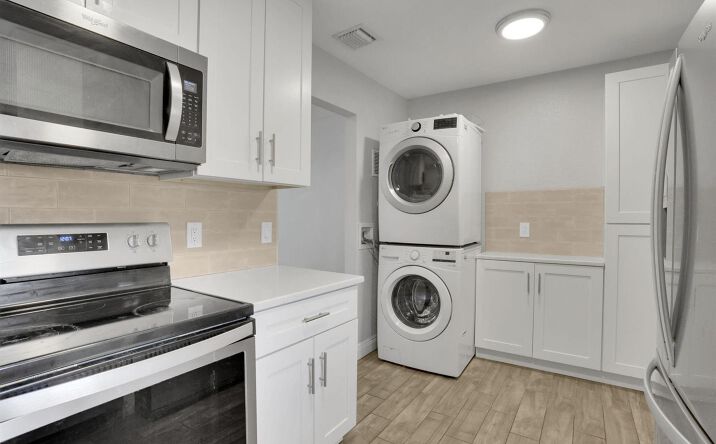 Pictures of Multifamily property located at 2227 NE 3rd Avenue # 2 #1 & 2, Delray Beach, FL 33444 for sales - image #1
