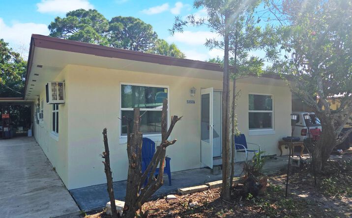 Pictures of Multifamily property located at 515 Palm Avenue #A&b, Fort Pierce, FL 34982 for sales - image #1
