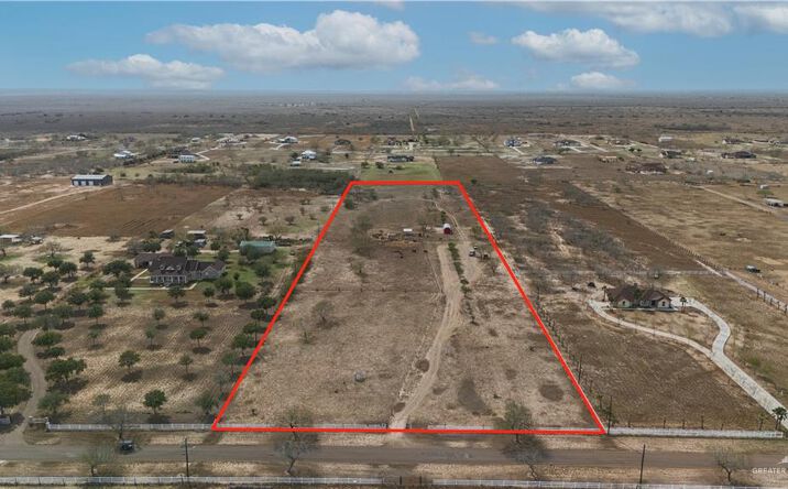 Pictures of Land, Multifamily property located at 20703 Los Venados Drive, Edinburg, TX 78542 for sales - image #1