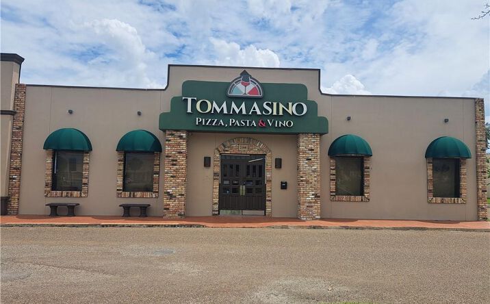 Pictures of Office, Retail property located at 2100 E Griffin Parkway, Mission, TX 78572 for sales - image #1