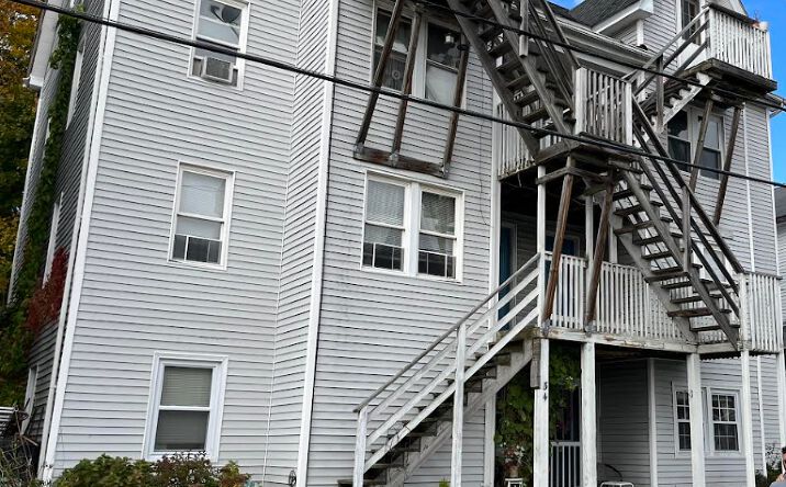 Pictures of Multifamily property located at 34 Marshall Street, Putnam, CT 06260 for sales - image #1