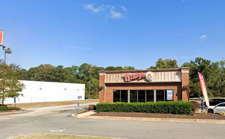 Pictures of Retail property located at 4422 Old Birmingham Hwy, Tuscaloosa, AL 35404 for sales - image #1
