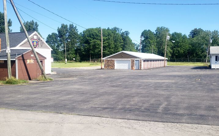Pictures of Land property located at 360 MAIDEN LN, ROCHESTER, NY 14616-4139 for sales - image #1