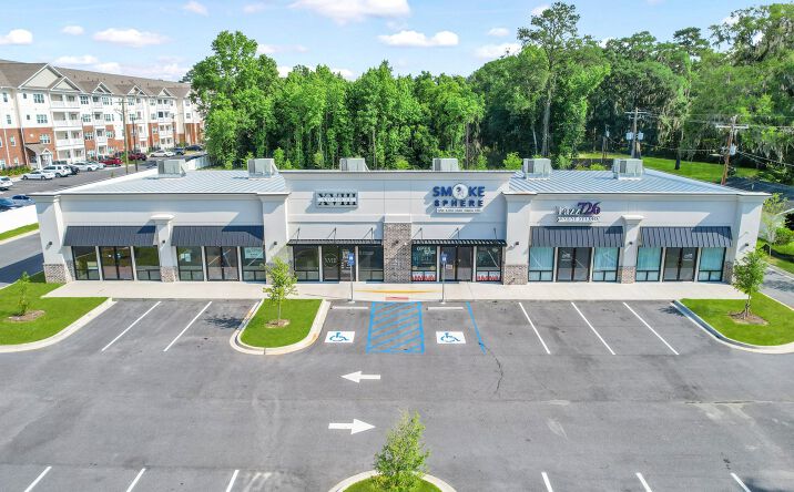 Pictures of Retail property located at 4410 OGEECHEE RD, SAVANNAH, GA 31405 for sales - image #1