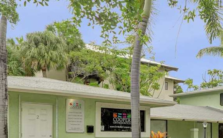Pictures of Mixed Use, Office, Multifamily property located at 1500 East Broward Boulevard, Fort Lauderdale, FL 33301 for sales - image #1
