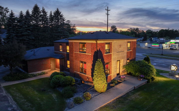 Pictures of Office property located at 1104 S MITCHELL ST, CADILLAC, MI 49601-2520 for sales - image #1