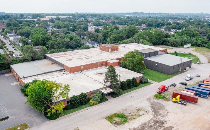 Pictures of Industrial property located at 333 W Seymour Ave, Cincinnati, OH 45216 for sales - image #1