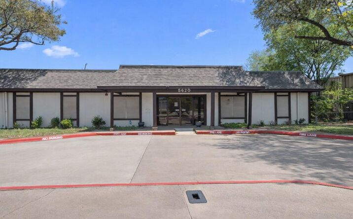 Pictures of Office property located at 5620 Rowlett Road, Rowlett, TX 75089 for sales - image #1