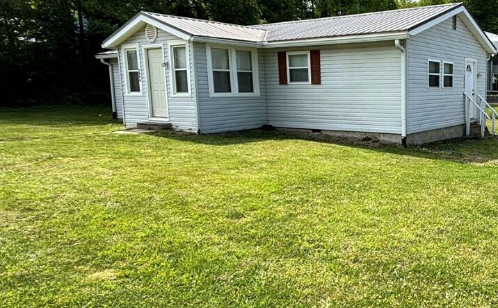 Pictures of Land property located at 2936 Hwy 175, Hayesville, MD 20894 for sales - image #1