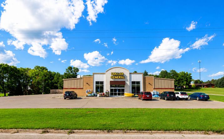 Pictures of Retail property located at 198 Oak Street, Dawson, MN 56232 for sales - image #1