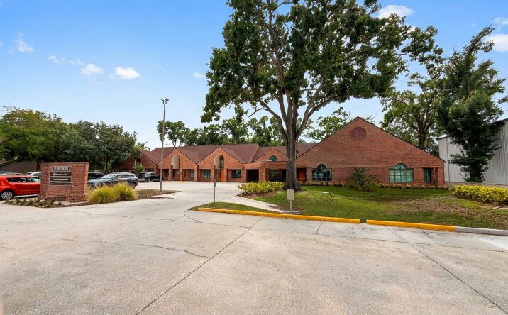 Pictures of Office property located at 4200 North Armenia Avenue, Tampa, FL 33607 for sales - image #1