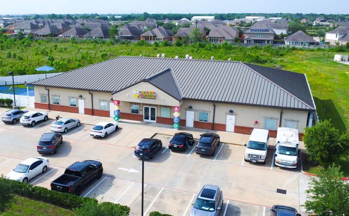 Pictures of Retail property located at 3547 McHard Rd, Pearland, TX 77581 for sales - image #1