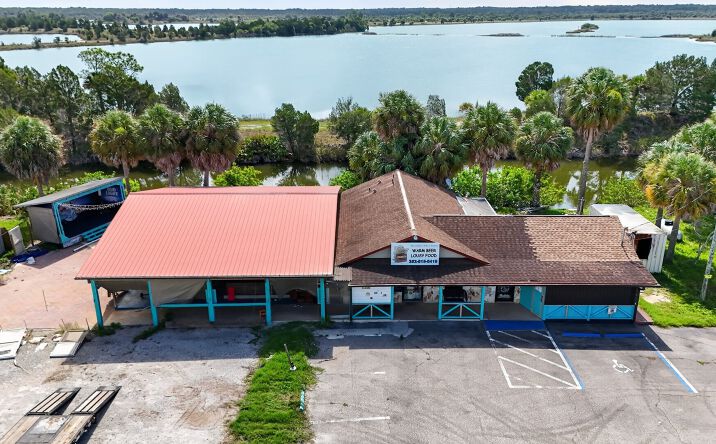 Pictures of Retail property located at 3306 SHOAL LINE BLVD, HERNANDO BEACH, FL 34607-3437 for sales - image #1