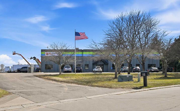 Pictures of Industrial property located at 587 Citation Drive, Shakopee, MN 55379 for sales - image #1