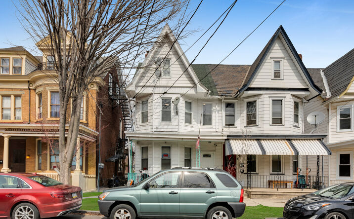 Pictures of Multifamily property located at 1347 Washington Street, Easton, PA 18042 for sales - image #1