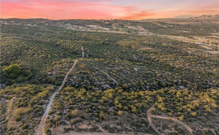 Pictures of Land property located at El Pequito Road, Hemet, CA 92544 for sales - image #1