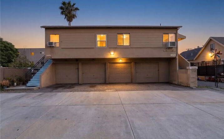 Pictures of Multifamily property located at 11234 Hatteras, North Hollywood, CA 91601 for sales - image #1