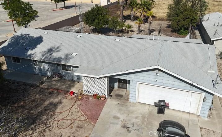Pictures of Multifamily property located at 875 Wilson, Perris, CA 92571 for sales - image #1