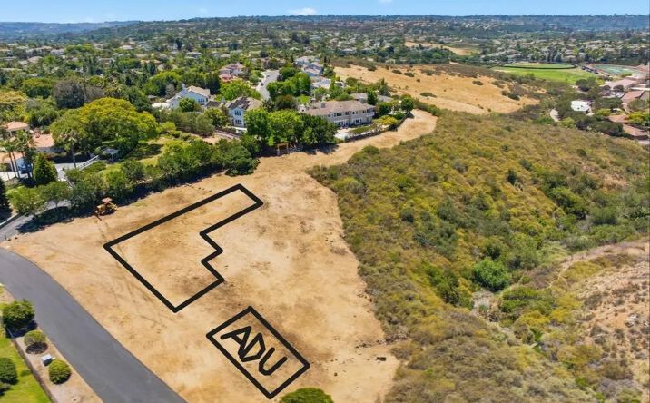 Pictures of Land property located at 2901 Wishbone, Encinitas, CA 92024 for sales - image #1