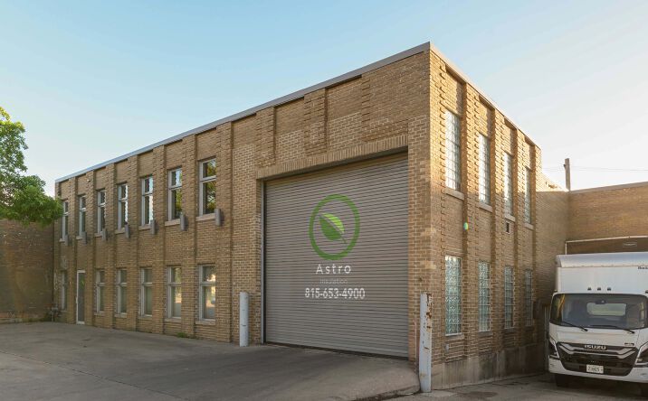 Pictures of Office, Industrial property located at 242 North Western Avenue, Chicago, IL 60612 for sales - image #1