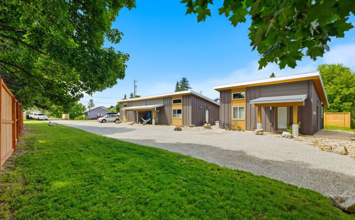 Pictures of Multifamily property located at 1608 CEDAR ST, SANDPOINT, ID 83864-2085 for sales - image #1
