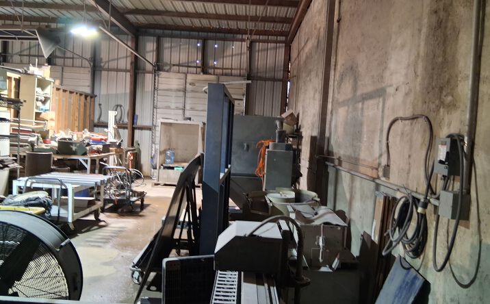 Pictures of Mixed Use, Office, Retail property located at 1103 South Beckley Avenue, Dallas, TX 75203 for sales - image #1