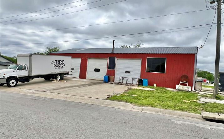 Pictures of Retail, Industrial property located at 101 N Third Street, Odessa, MO 64076 for sales - image #1