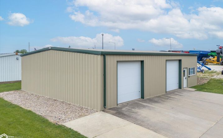 Pictures of Business for Sale, Industrial property located at 2103 Lincoln Avenue, Harlan, IA 51537 for sales - image #1