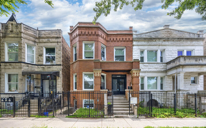 3933 W Grenshaw Street, Chicago