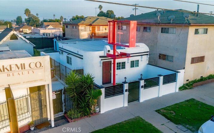 Pictures of Special Purpose property located at 10024 S Western Avenue, Los Angeles, CA 90047 for sales - image #1