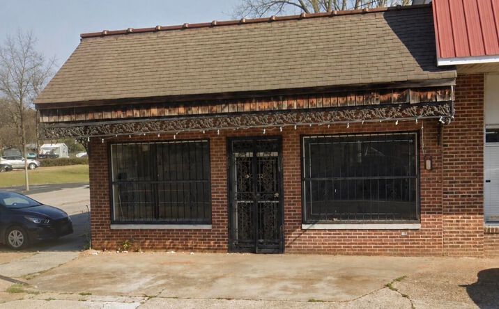 Pictures of Special Purpose property located at 430 W Market Street, Bolivar, TN 38008 for sales - image #1