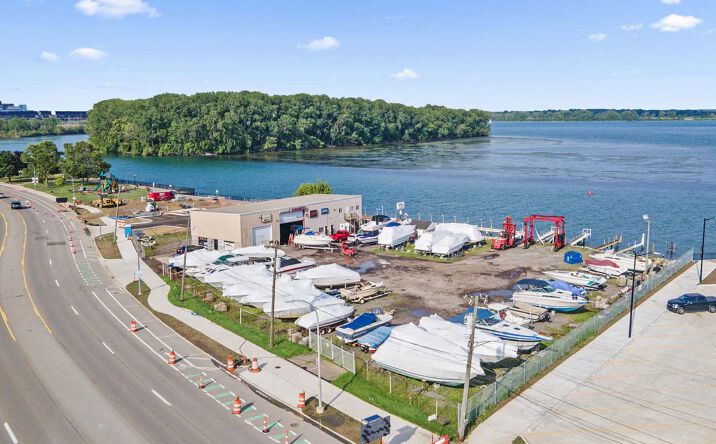 Pictures of Industrial property located at 4651 W Jefferson Ave, Ecorse, MI 48229 for sales - image #1