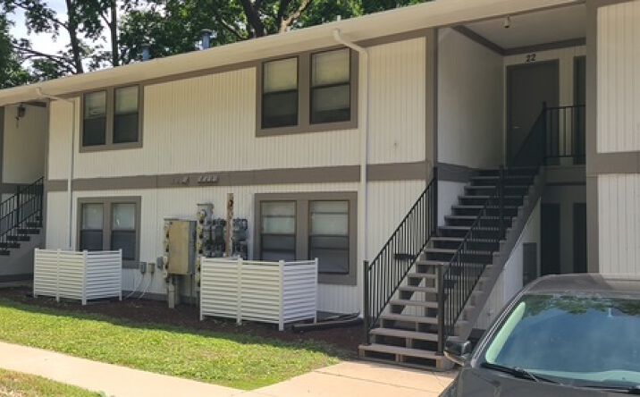 Pictures of Multifamily property located at 206 S GROVE ST, URBANA, IL 61802 for sales - image #1