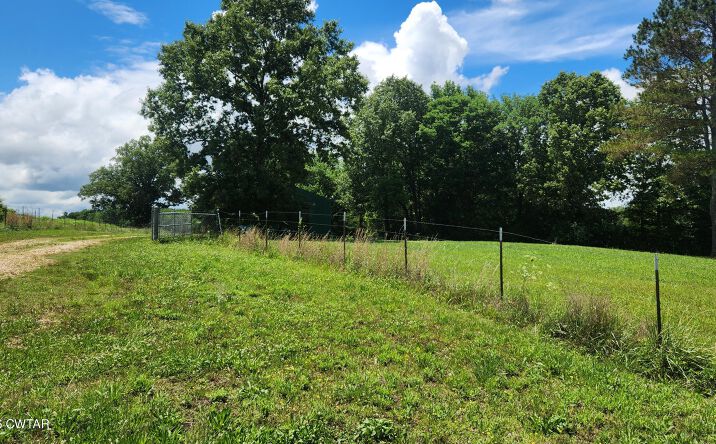 Pictures of Land property located at 704 Deep Gap Road, Jackson, TN 38301 for sales - image #1