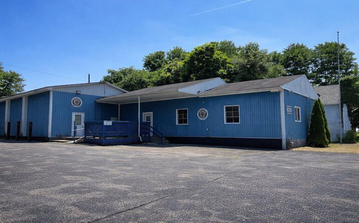 Pictures of Office property located at 806 N Orchard Street, Dowagiac, MI 49047 for sales - image #1