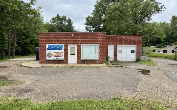 Pictures of Industrial, Retail, Office, Land property located at 2275 W Columbia Avenue, Battle Creek, MI 49015 for sales - image #1