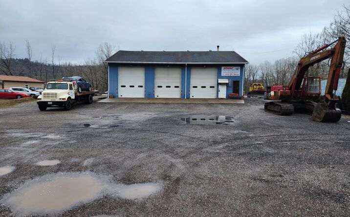 Pictures of Retail, Industrial property located at 2384 W 23RD ST, BELLAIRE, OH 43906-9614 for sales - image #1