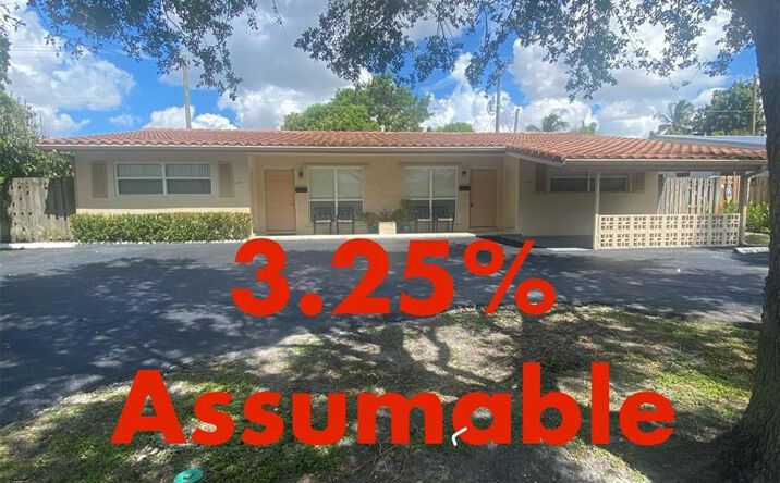 Pictures of Multifamily property located at 1641 NE 55th Street, Fort Lauderdale, FL 33334 for sales - image #1