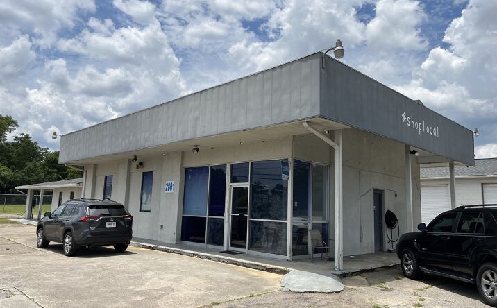 Pictures of Retail property located at 2801 Deans Bridge Road, Augusta, GA 30906 for sales - image #1