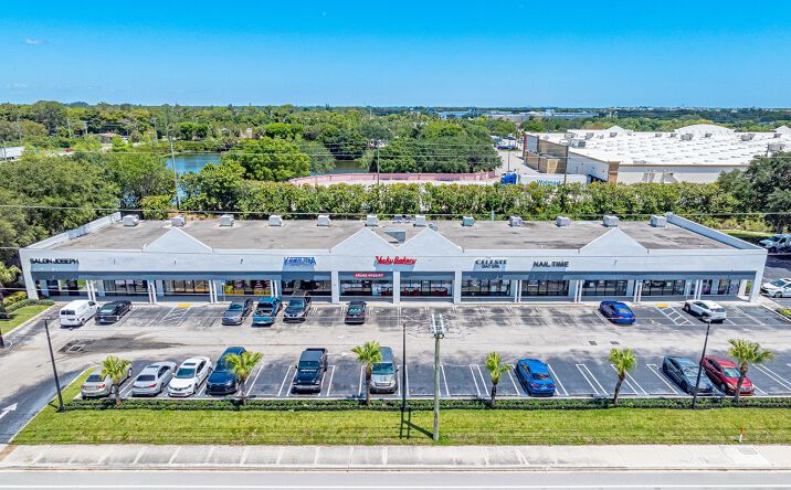Pictures of Retail property located at 3301 Boynton Beach Boulevard, Boynton Beach, FL 33436 for sales - image #1