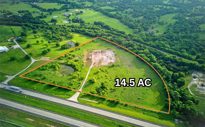 Pictures of Land, Self Storage, Mobile Home Park property located at 3790 U.S. 287, Alvord, TX 76225 for sales - image #1