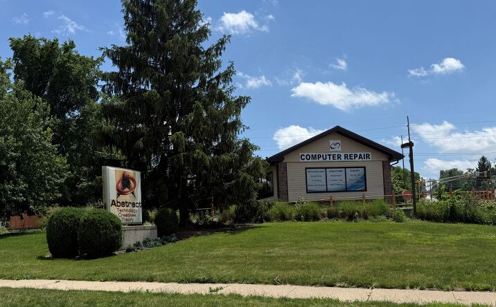 Pictures of Retail, Office property located at 1800 Union Street, Lafayette, IN 47904 for sales - image #1