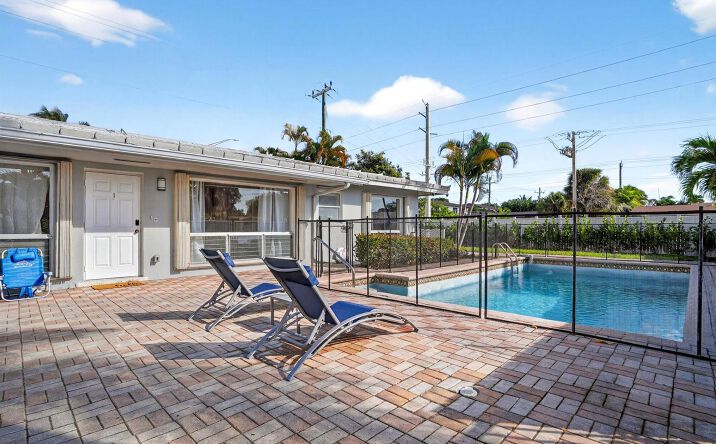 Pictures of Multifamily property located at 1761 NE 55th Street # 3 #1-3, Fort Lauderdale, FL 33334 for sales - image #1