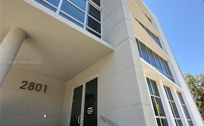 Pictures of Mixed Use, Office property located at 2801 SW 3rd Ave, Miami, FL 33129 for sales - image #1