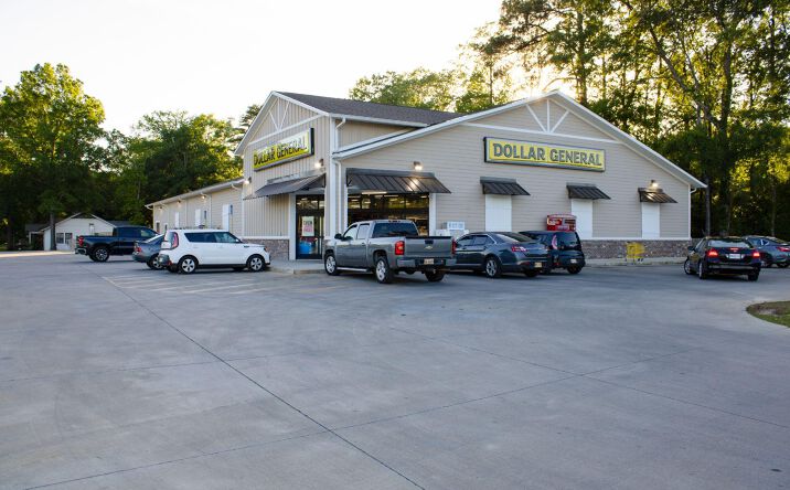 Pictures of Retail property located at 1301 Highway 13 N, Columbia, MS 39429 for sales - image #1