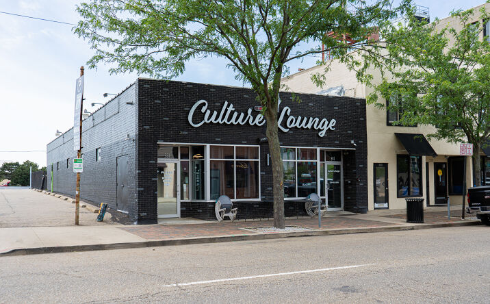Pictures of Retail, Business for Sale property located at 331 CLEVELAND AVE NW, CANTON, OH 44702 for sales - image #1
