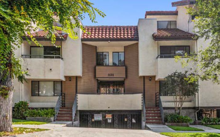 1134 Elm Ave, Glendale