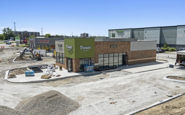Pictures of Retail property located at 16160 Fort St, Southgate, MI 48195 for sales - image #1