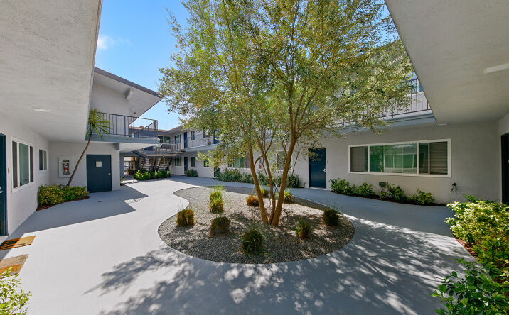 Pictures of Multifamily property located at 1761 Park Avenue, Long Beach, CA 90815 for sales - image #1
