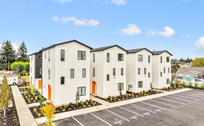 Pictures of Multifamily property located at 7519 Grange St W, Lakewood, WA 98499 for sales - image #1